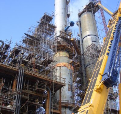 Decommissioning Assessment of a Pressure Vessel